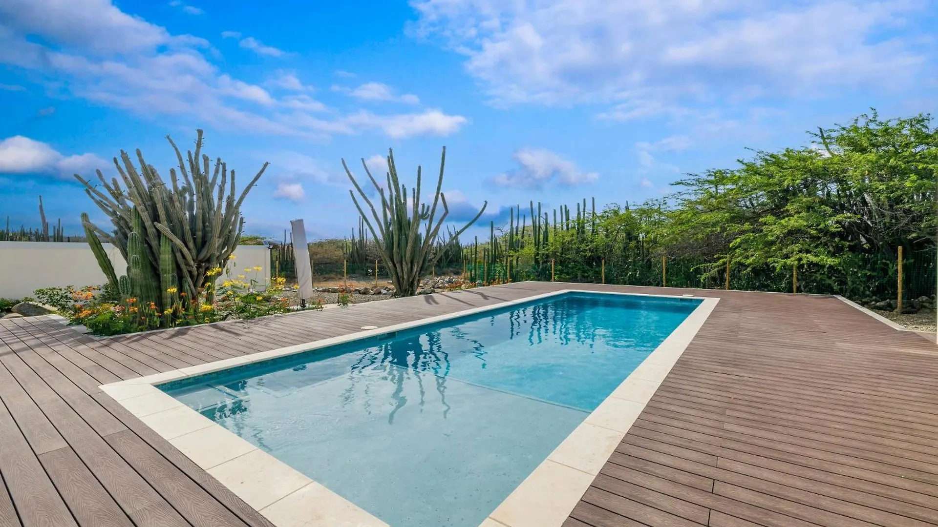 Appartement New 4Br Villa 5Min To Palm Beach & Ritz By Bocobay Noord