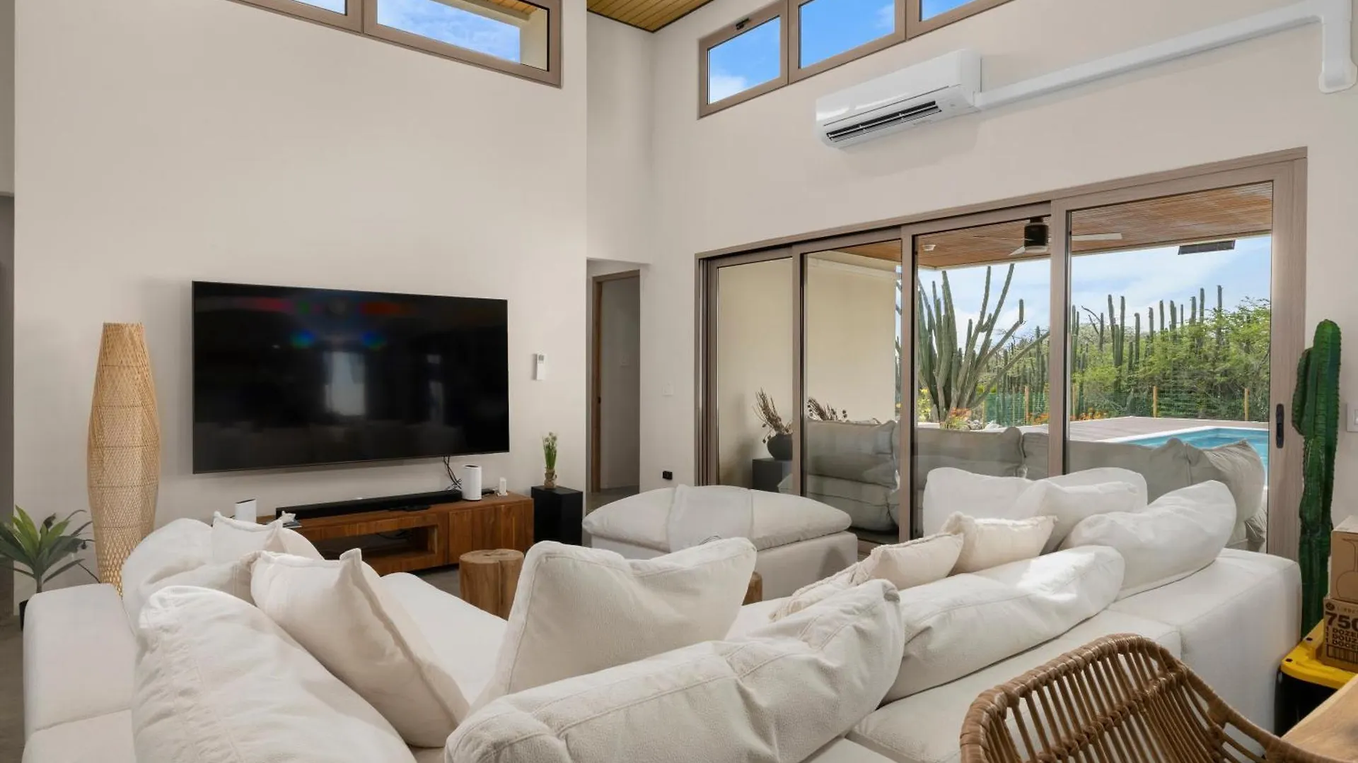 New 4Br Villa 5Min To Palm Beach & Ritz By Bocobay Noord Appartement