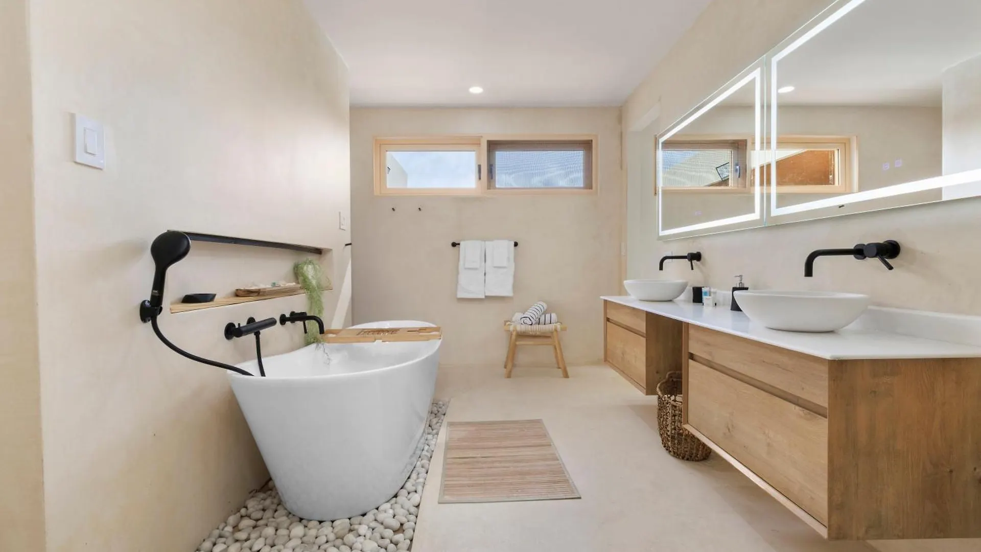 New 4Br Villa 5Min To Palm Beach & Ritz By Bocobay Noord